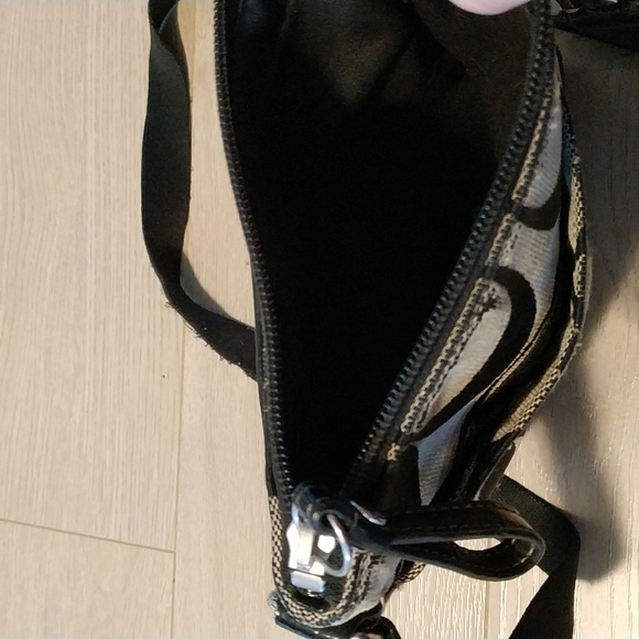 Small coach signature crossbody bag - Picture 4 of 5